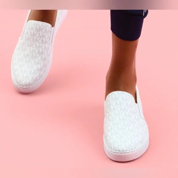 Michael Kors  Women's White/Grey Keaton Slip-On Sneakers Size 10M 2961 - Picture 2 of 16